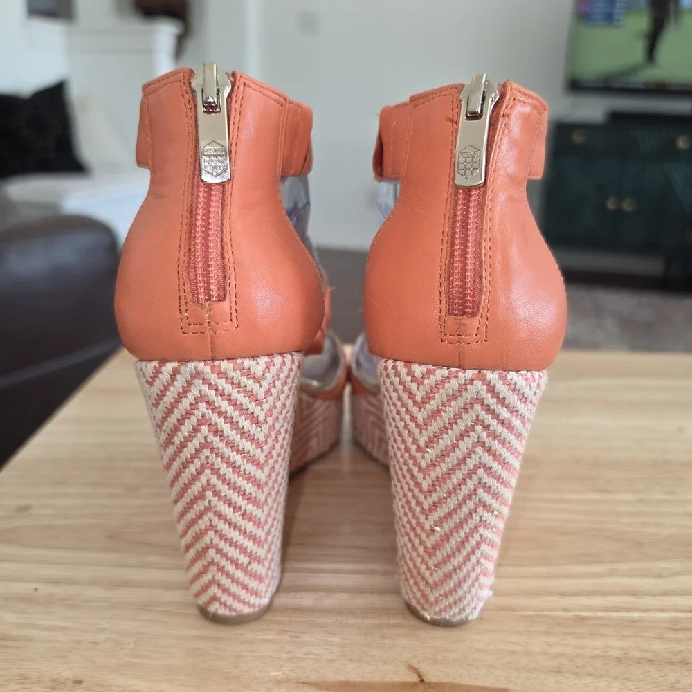 Vince Camuto Torta Coral Leather Espadrille w beads Size 8 Wedge Sandals *read*